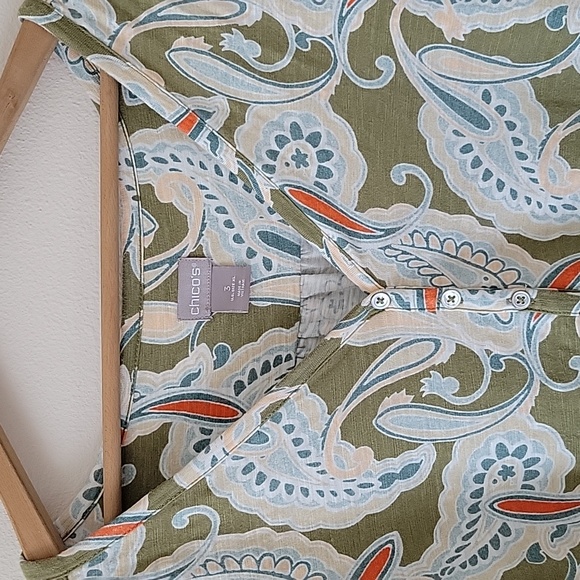 Chico's Sage Green Paisley Cotton Slub Knit Henley Elbow Sleeve Tee Size XL - Picture 2 of 8